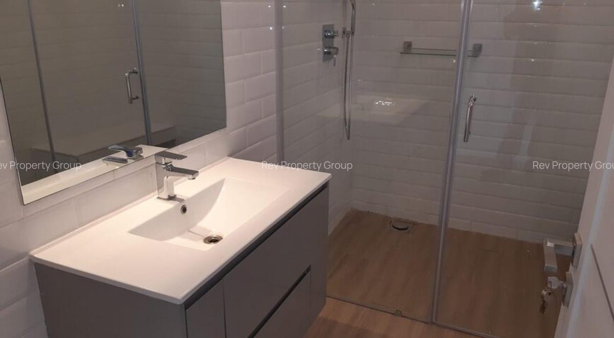 Serviced 2 Bed Apartment with En Suite in Lavington - 9