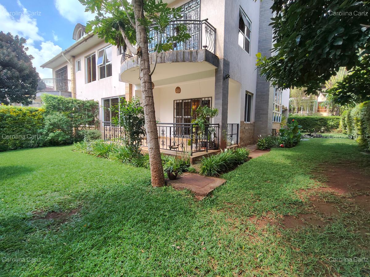 5 Bed Townhouse with En Suite at Spring Valley - 19