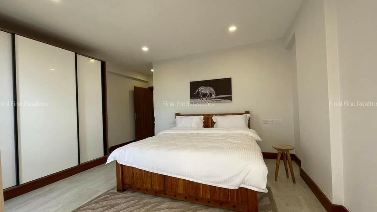 Serviced 3 Bed Apartment with En Suite in Westlands Area - 11