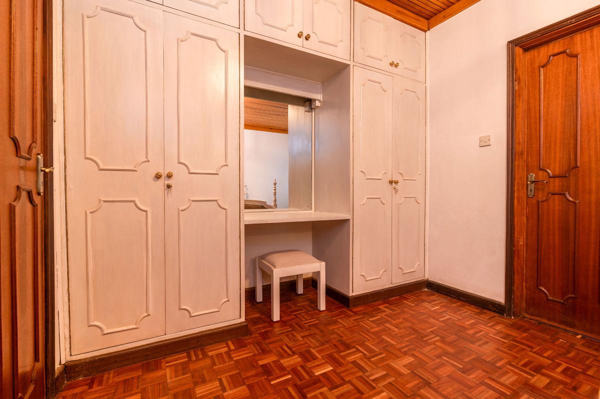 2 Bed Townhouse with En Suite in Kyuna - 13