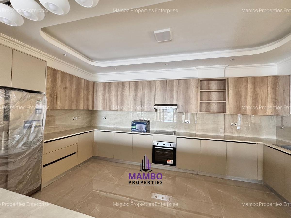 3 Bed Apartment with En Suite at Brookside Drive - 8