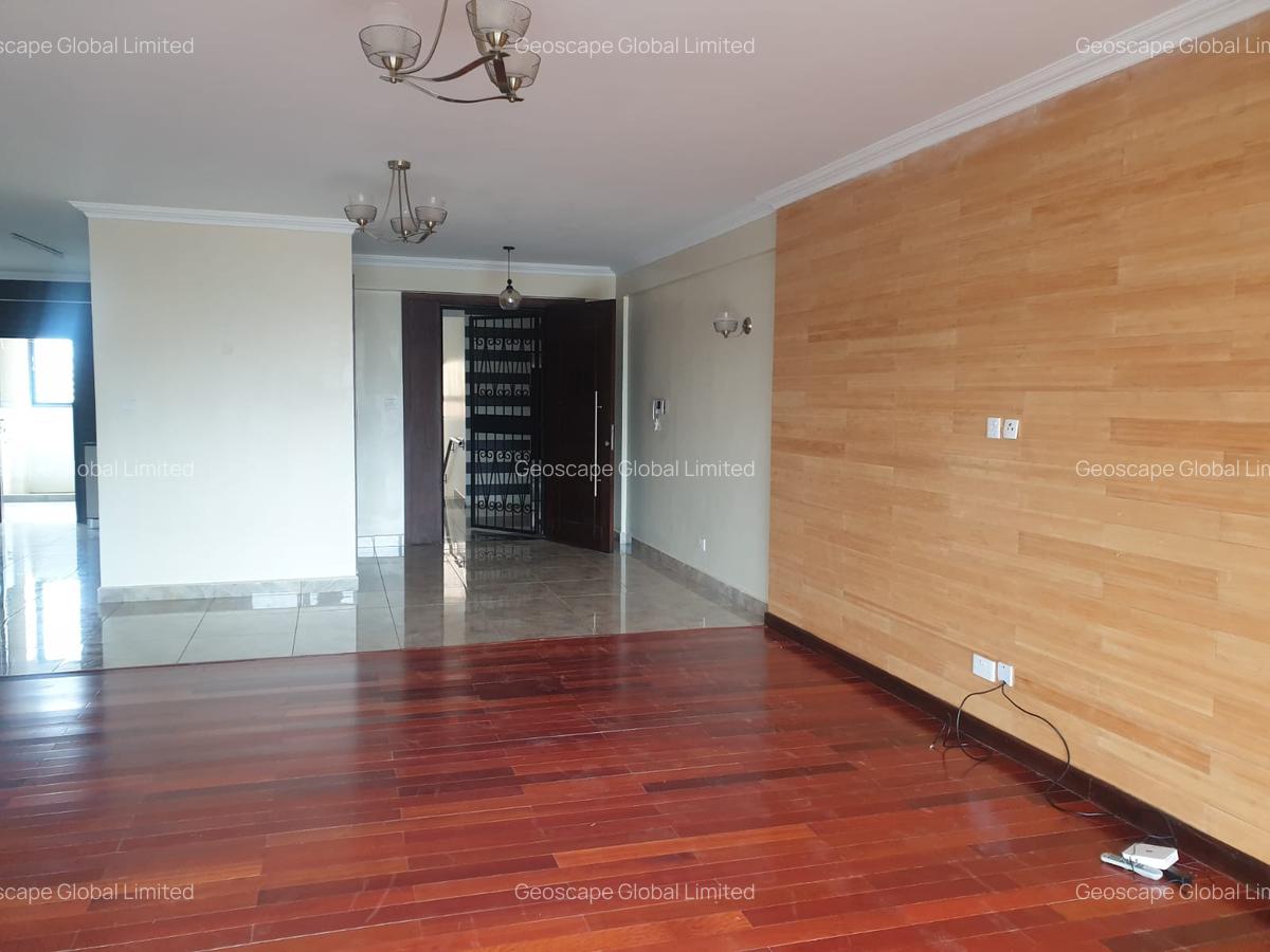3 Bed Apartment with En Suite in Westlands Area - 11