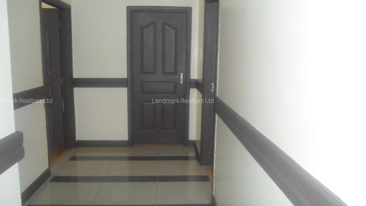 3 Bed Apartment with En Suite at Raphta Road - 20