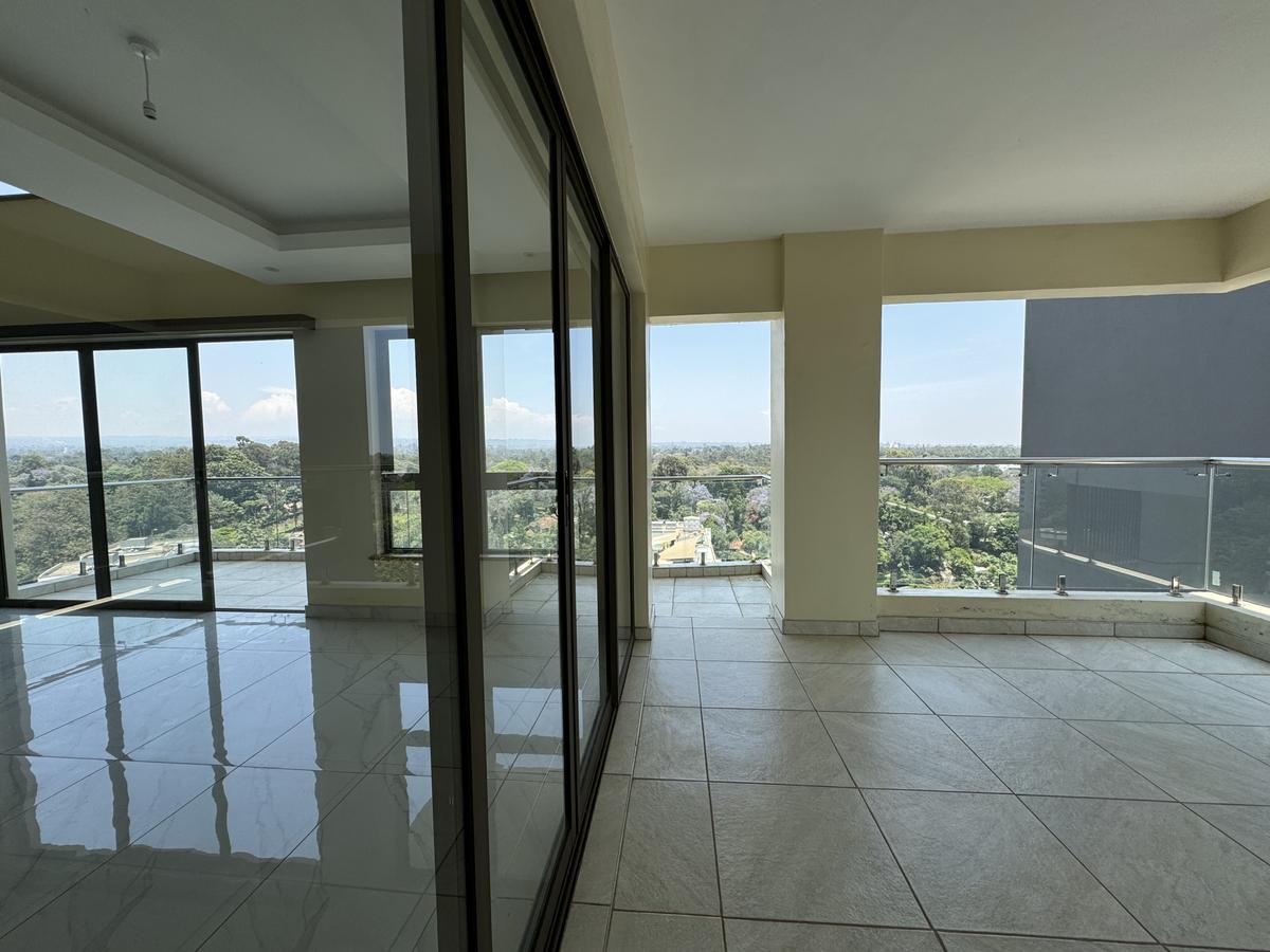 4 Bed Apartment with En Suite in General Mathenge - 4