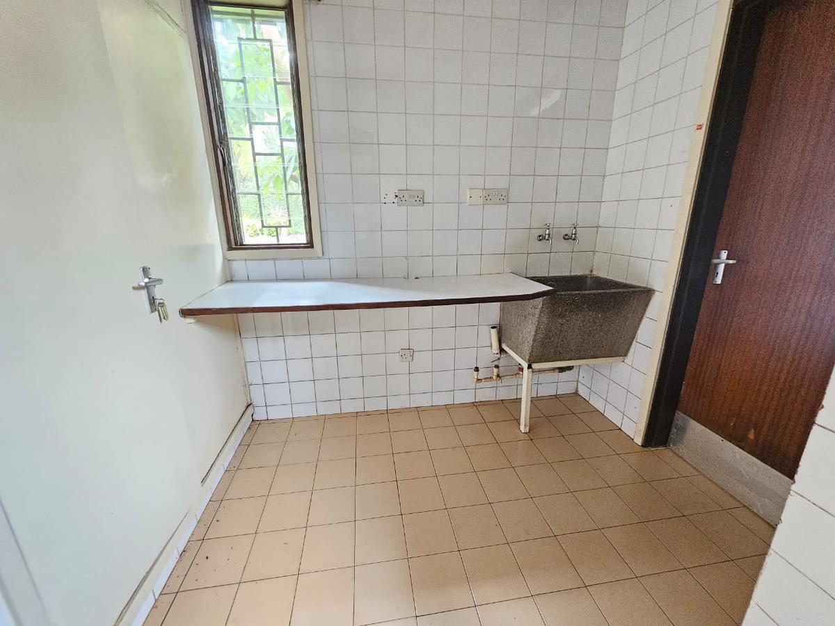 4 Bed House with En Suite at Old Muthaiga - 10