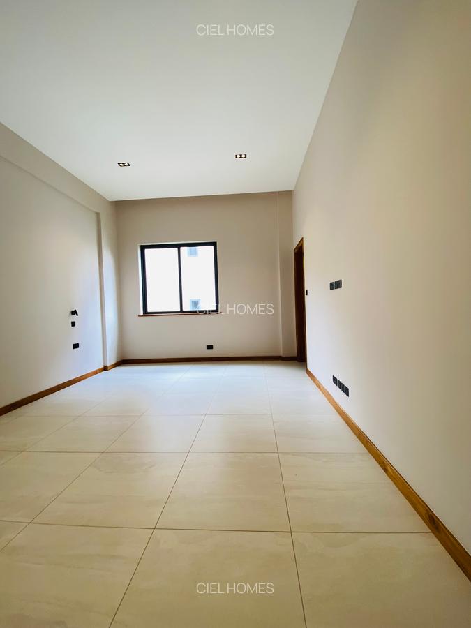 4 Bed House with En Suite in Loresho - 10