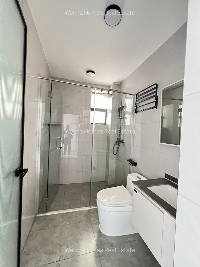 3 Bed Apartment with En Suite in Kilimani - 14