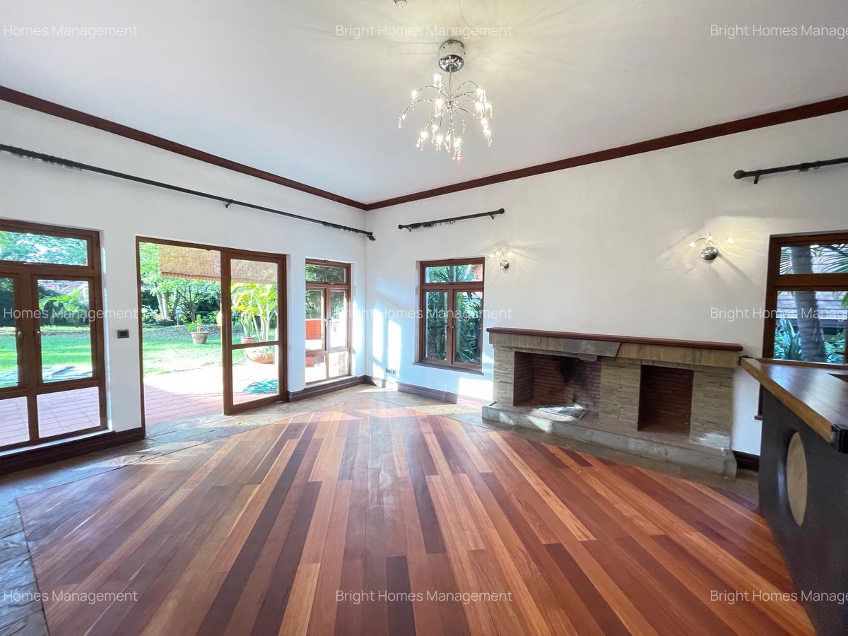 4 Bed Villa with En Suite in Kitisuru - 3