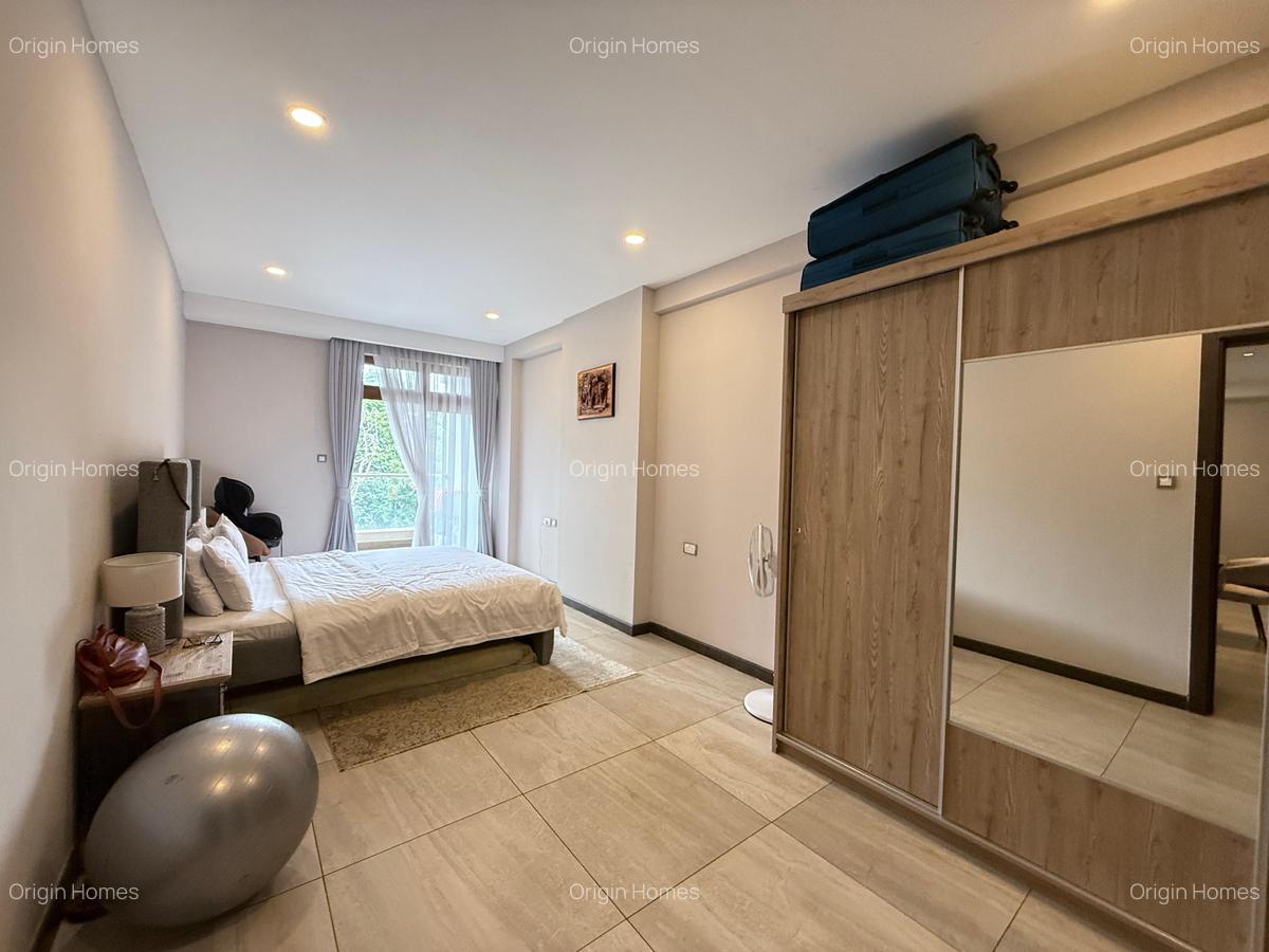 2 Bed Apartment with En Suite in General Mathenge - 15