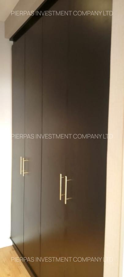 Serviced 3 Bed Apartment with En Suite in Westlands Area - 4