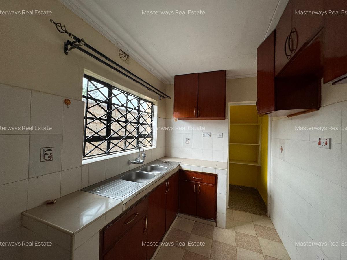 4 Bed House with En Suite in Utawala - 3