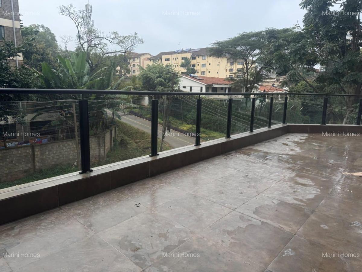 3 Bed Apartment with En Suite in Westlands Area - 2