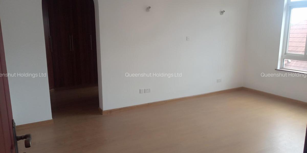 3 Bed Apartment with En Suite in Westlands Area - 16