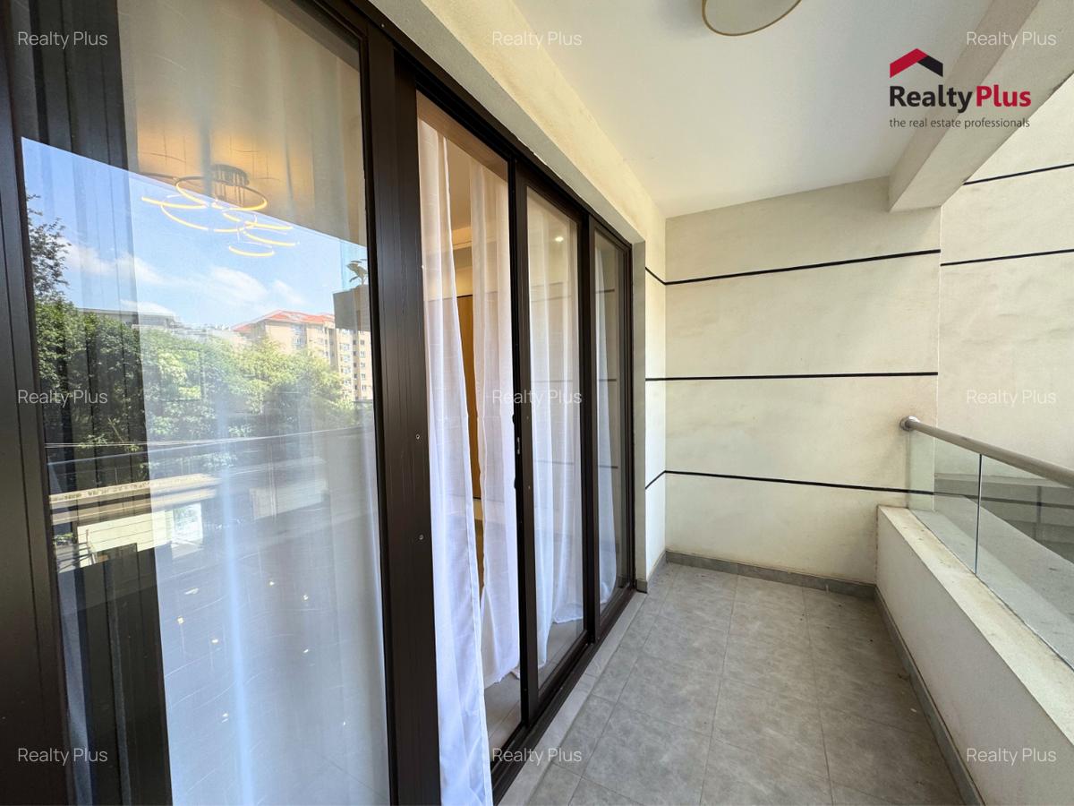 3 Bed Apartment with En Suite at Riverside Drive - 3