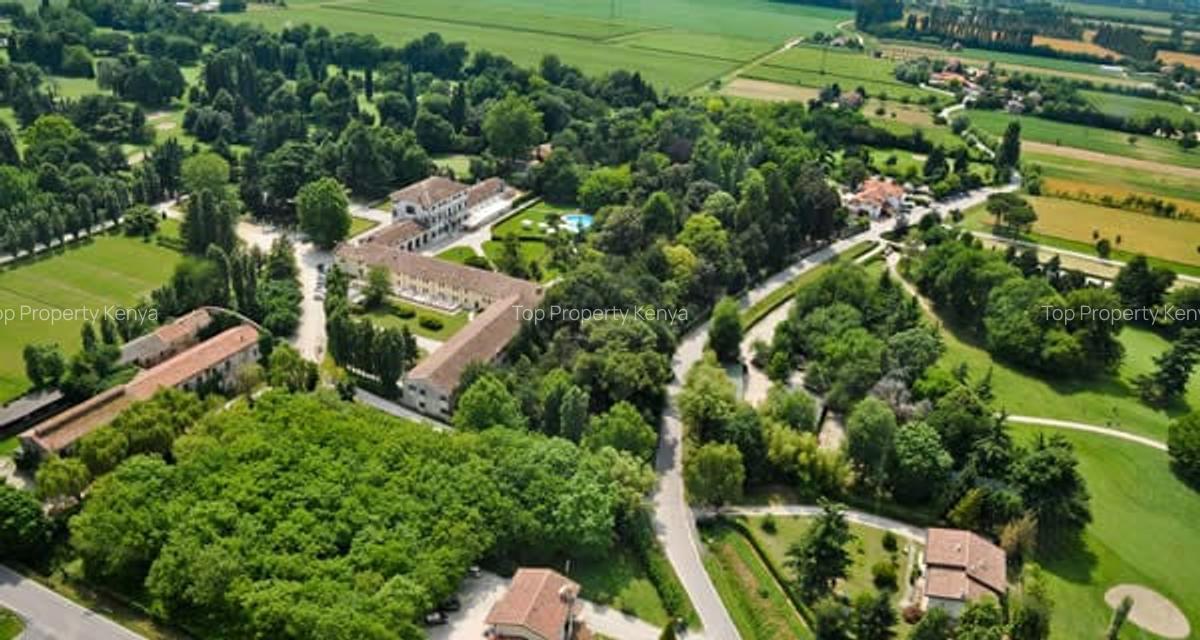 4 Bed House with En Suite at Kiambu Road - 10