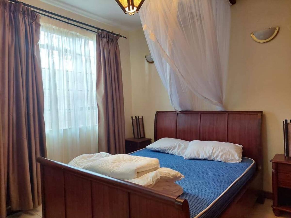 2 Bed House with Garden at Karen - 5