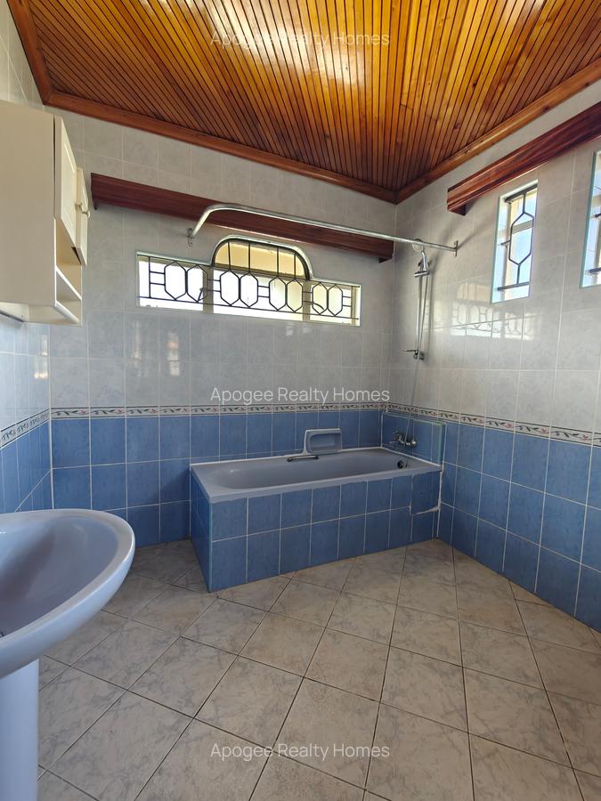 4 Bed House with En Suite at Runda - 8