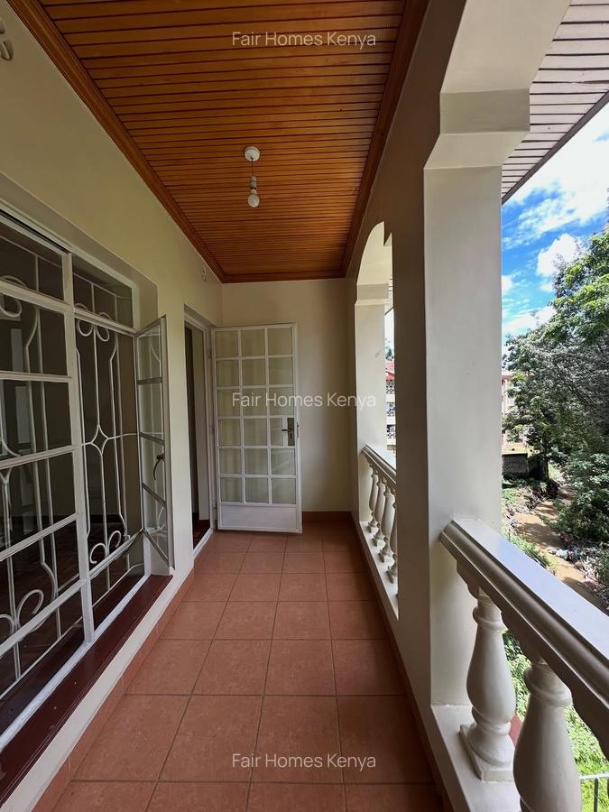 4 Bed Townhouse with En Suite at Gitanga Road - 2