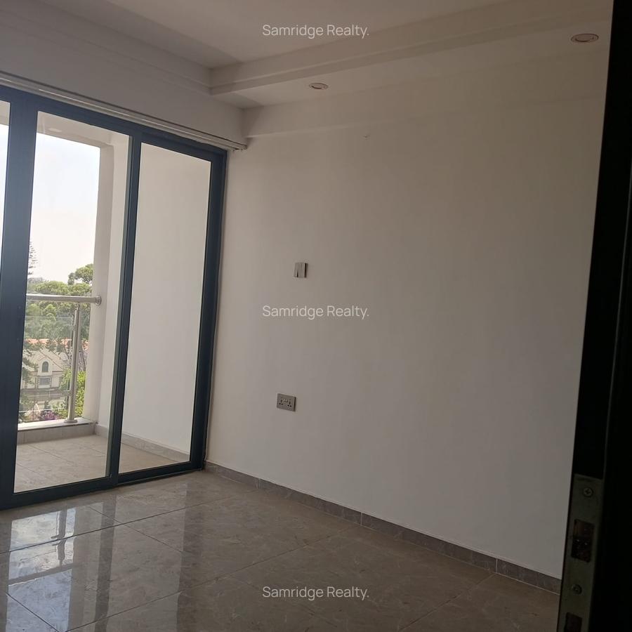 Studio Apartment with En Suite in Kileleshwa - 3