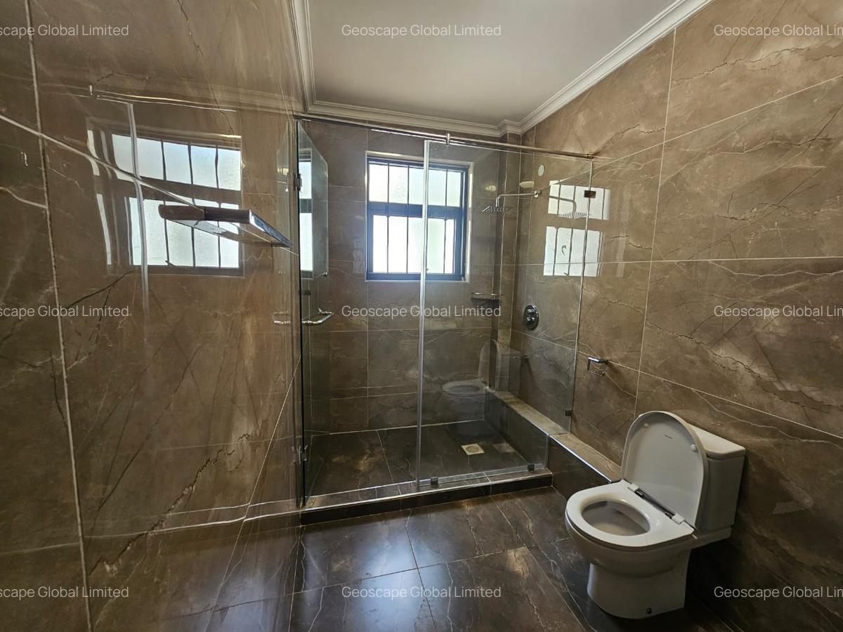 5 Bed House with En Suite in Loresho - 8