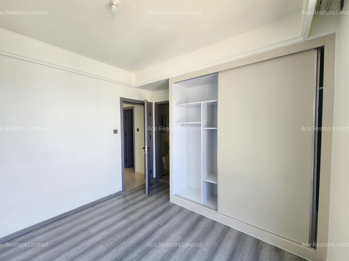 2 Bed Apartment with En Suite at Westlands Road - 10