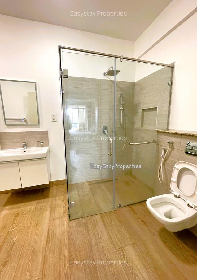 Serviced 3 Bed Apartment with En Suite in Westlands Area - 4