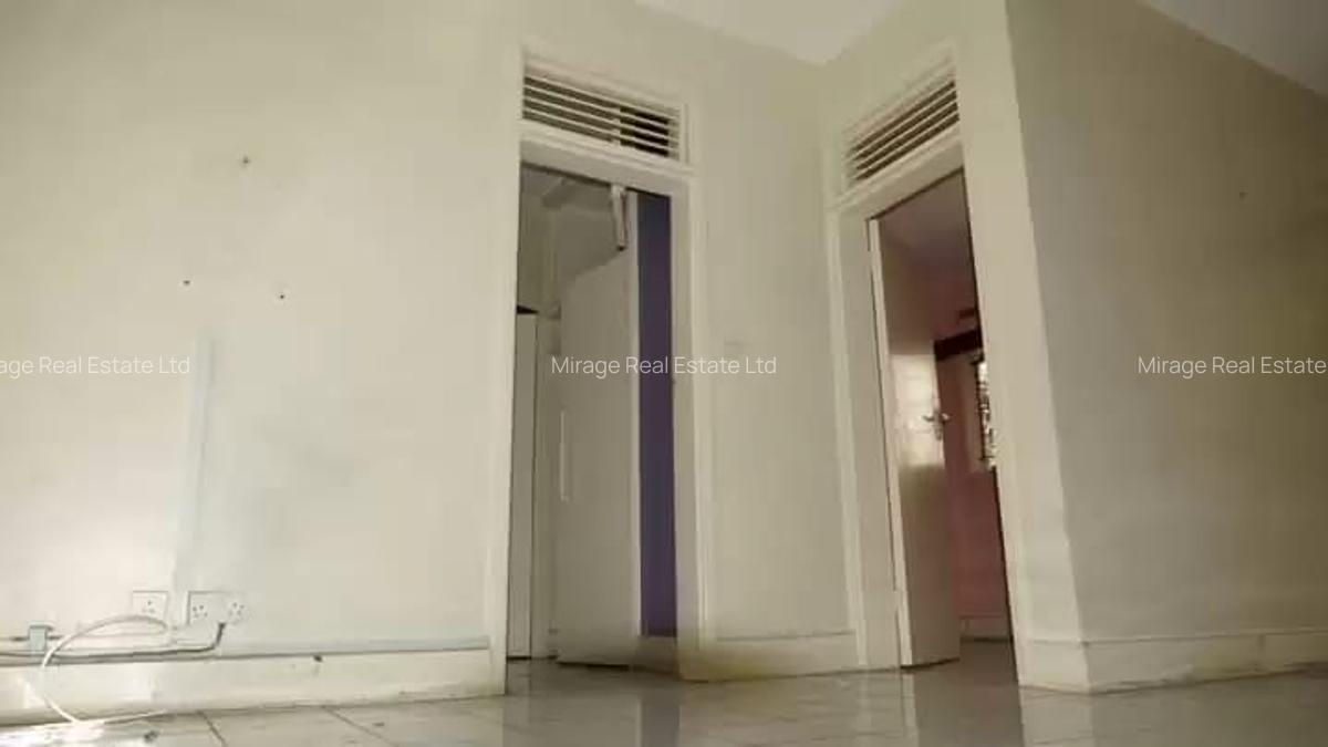3 Bed Apartment with Parking in State House - 3