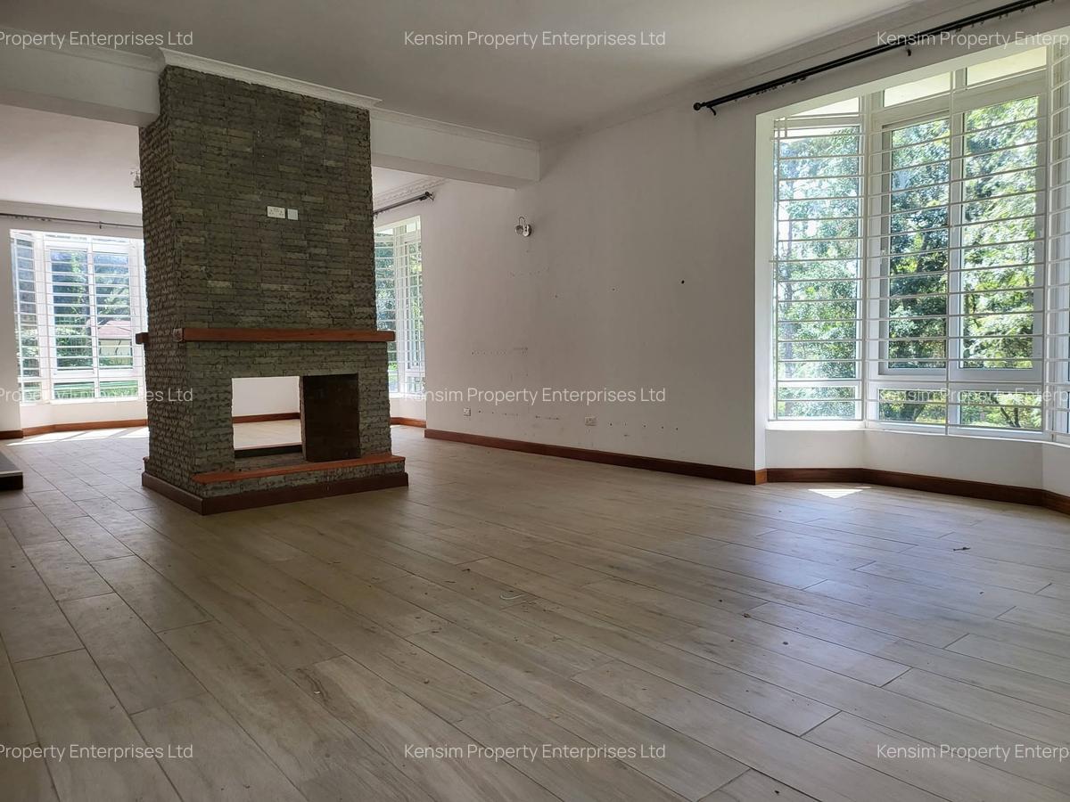 5 Bed Townhouse with En Suite in Rosslyn - 12