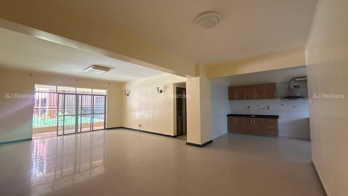 3 Bed Apartment with En Suite in Kilimani - 5