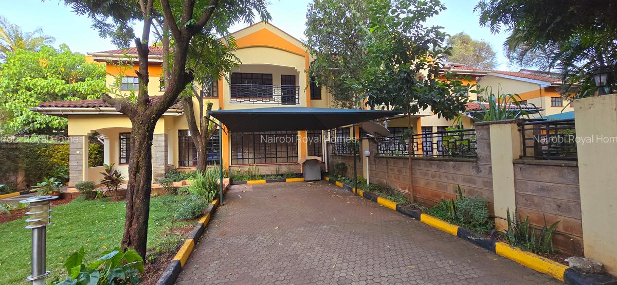 4 Bed Townhouse with En Suite at Off Convent Drive - 3