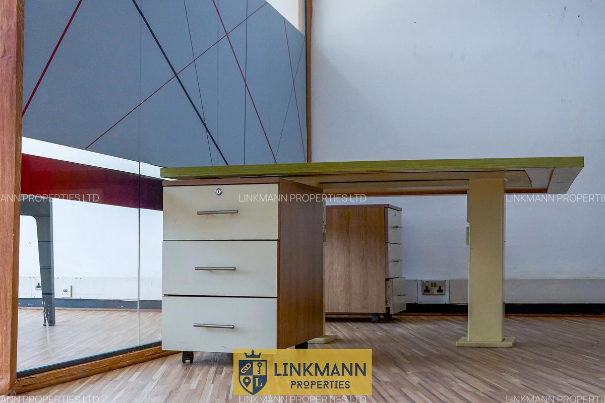 1,700 ft² Office with Service Charge Included in Westlands Area - 8