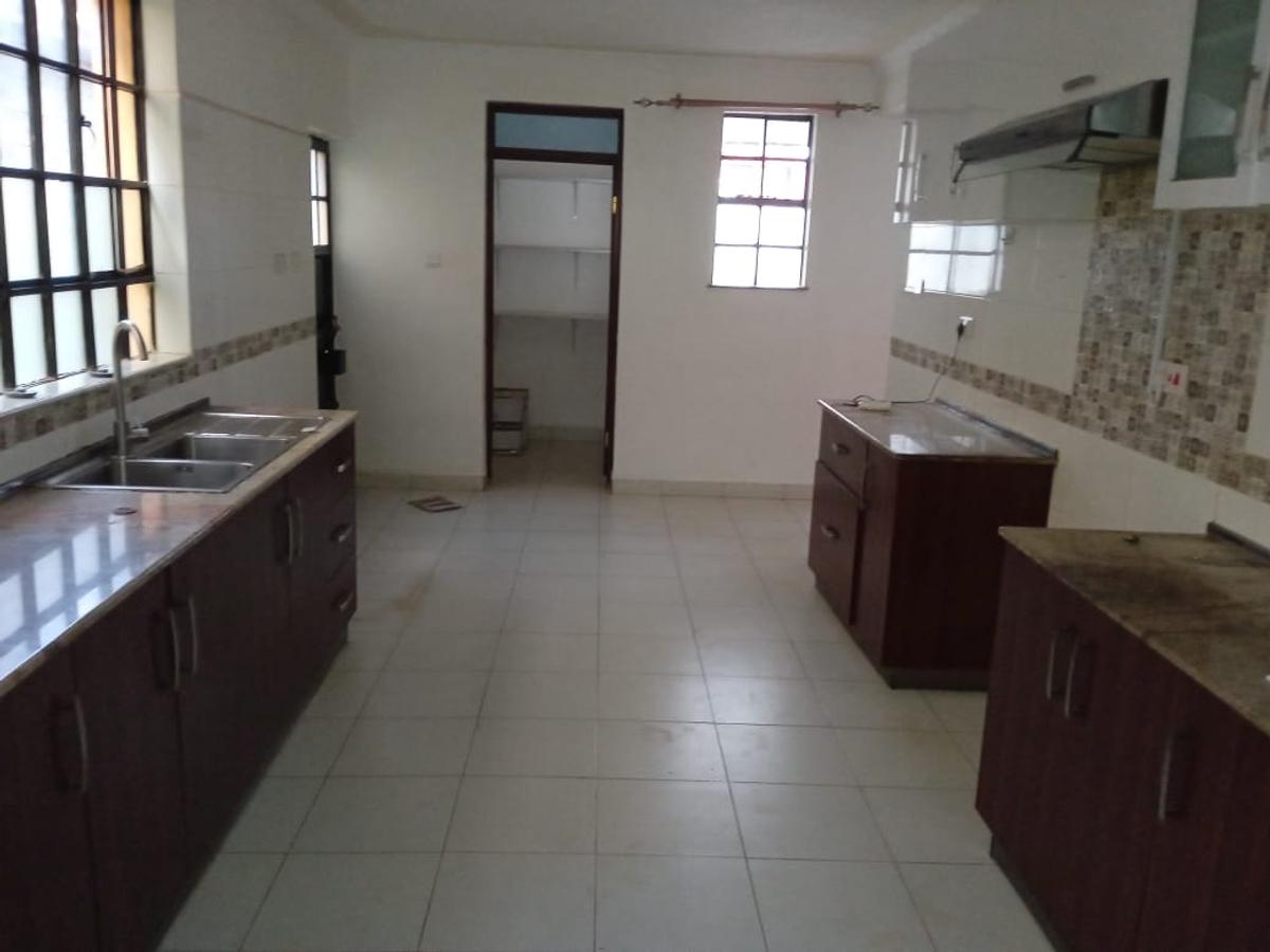 4 Bed Townhouse in Ongata Rongai - 2