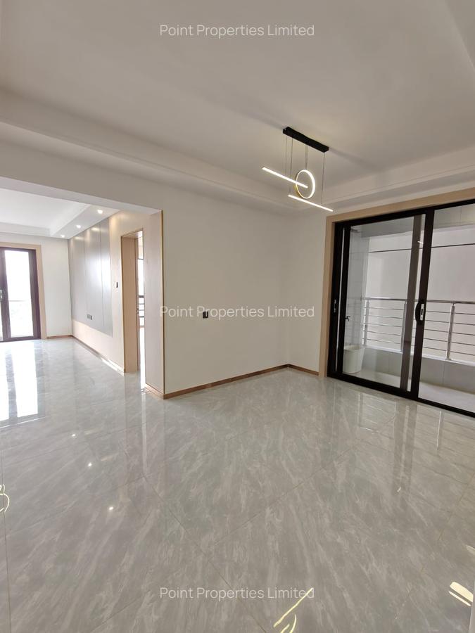 2 Bed Apartment with En Suite in Riverside - 6