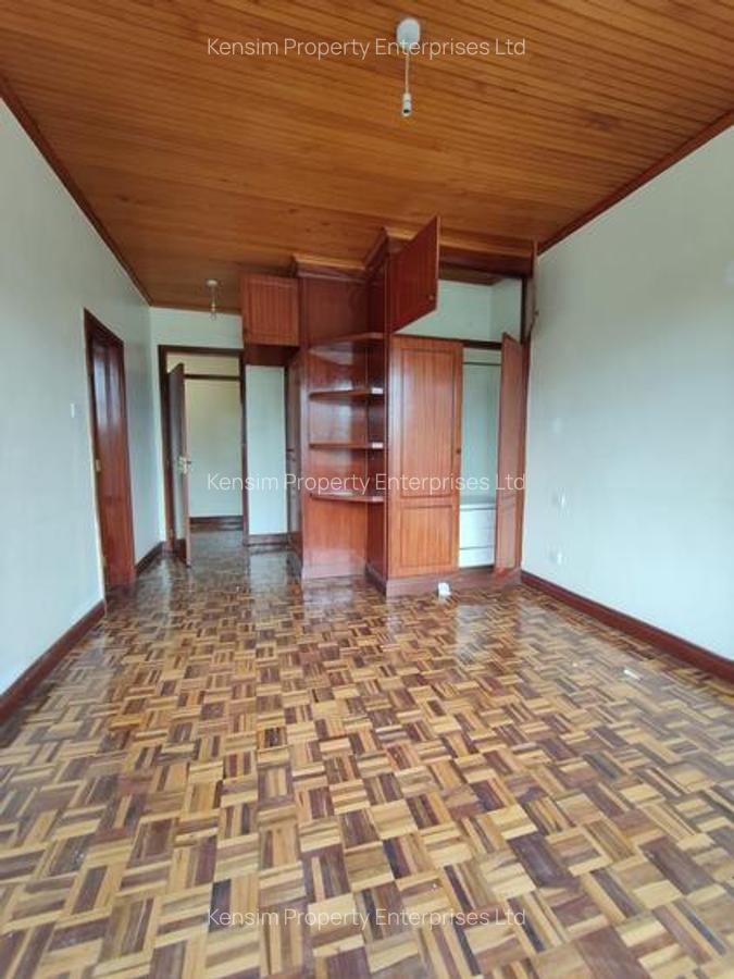 4 Bed Townhouse with En Suite in Lavington - 8
