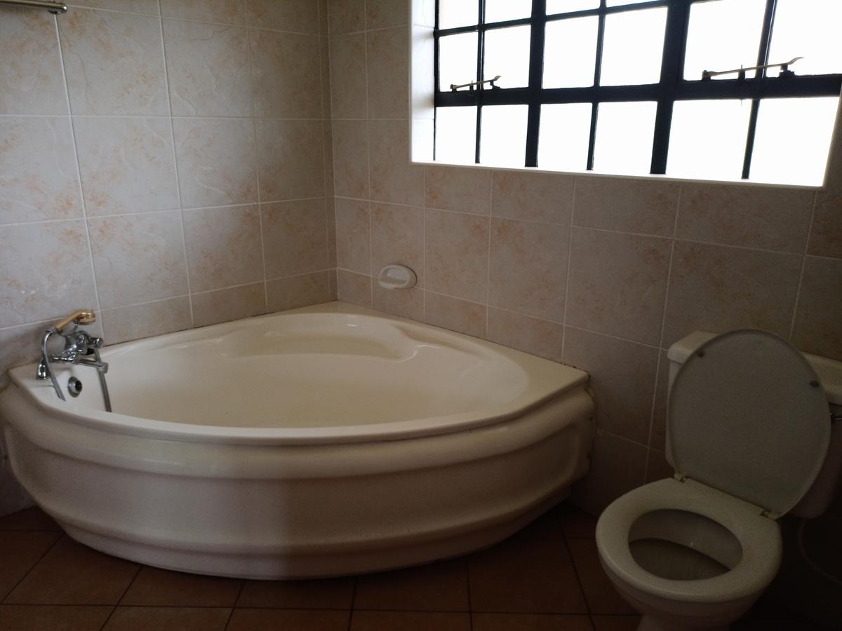 4 Bed House with En Suite at Off Runda Grove - 13
