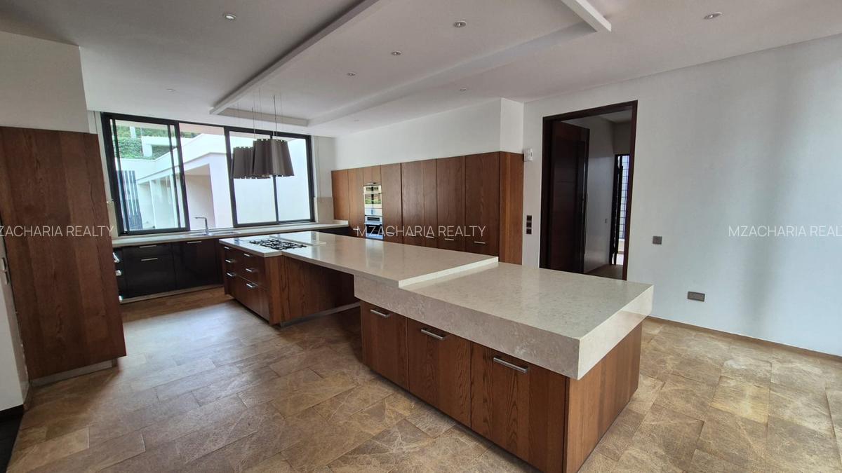 4 Bed Villa with En Suite in Loresho - 7