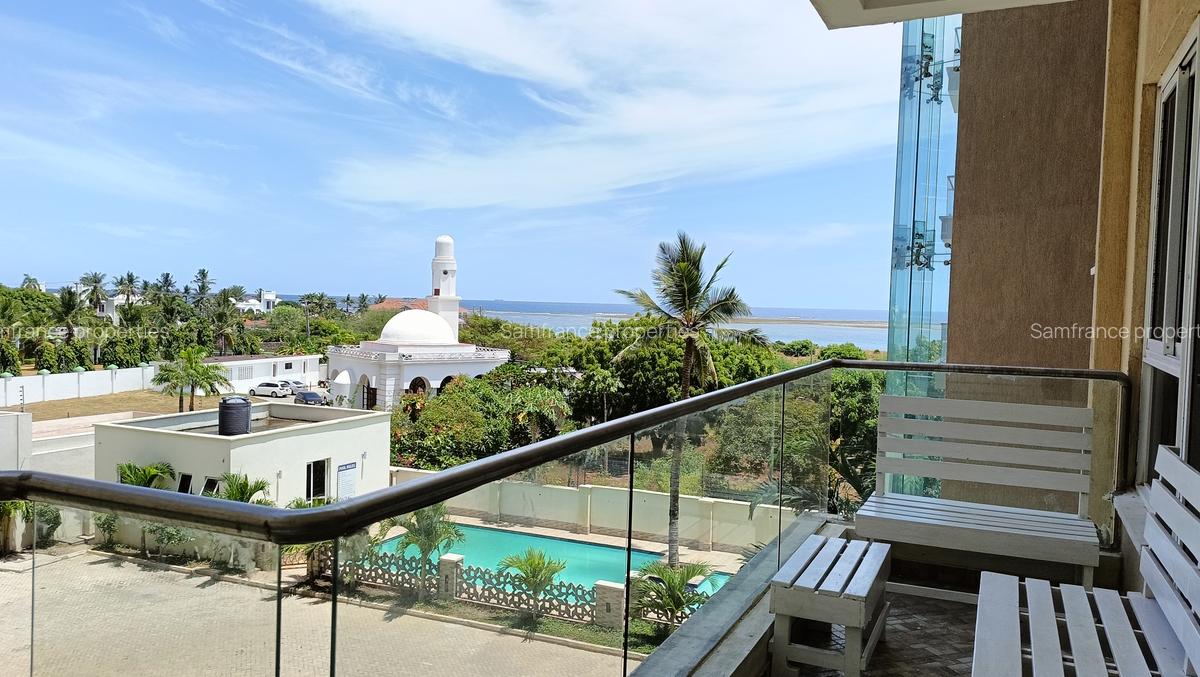 Serviced 3 Bed Apartment with En Suite at Citymall Nyali - 9