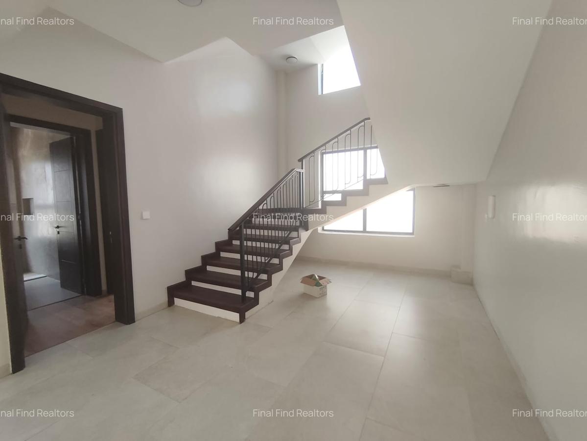 4 Bed Townhouse with En Suite in Taita-Taveta - 20