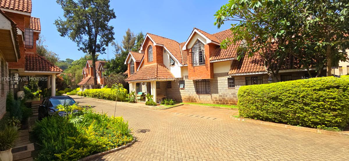 4 Bed Townhouse with En Suite at Convent Drive - 1