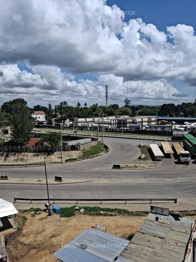 Land at Changamwe - 9