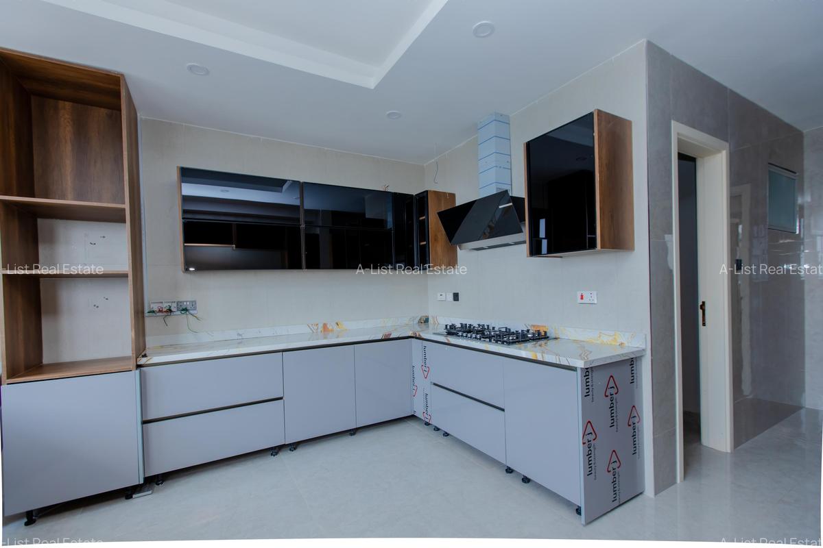 Furnished 4 Bed Apartment with Swimming Pool at General Mathenge - 9