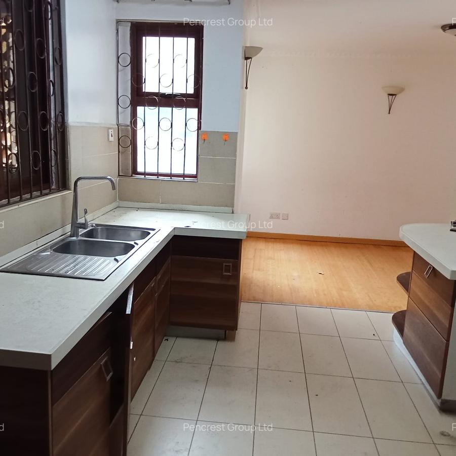 3 Bed Apartment with En Suite in Rhapta Road - 3