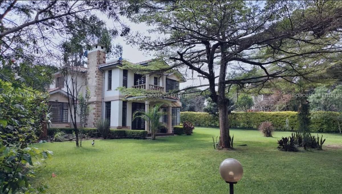 4 Bed Townhouse with En Suite in Rosslyn - 3