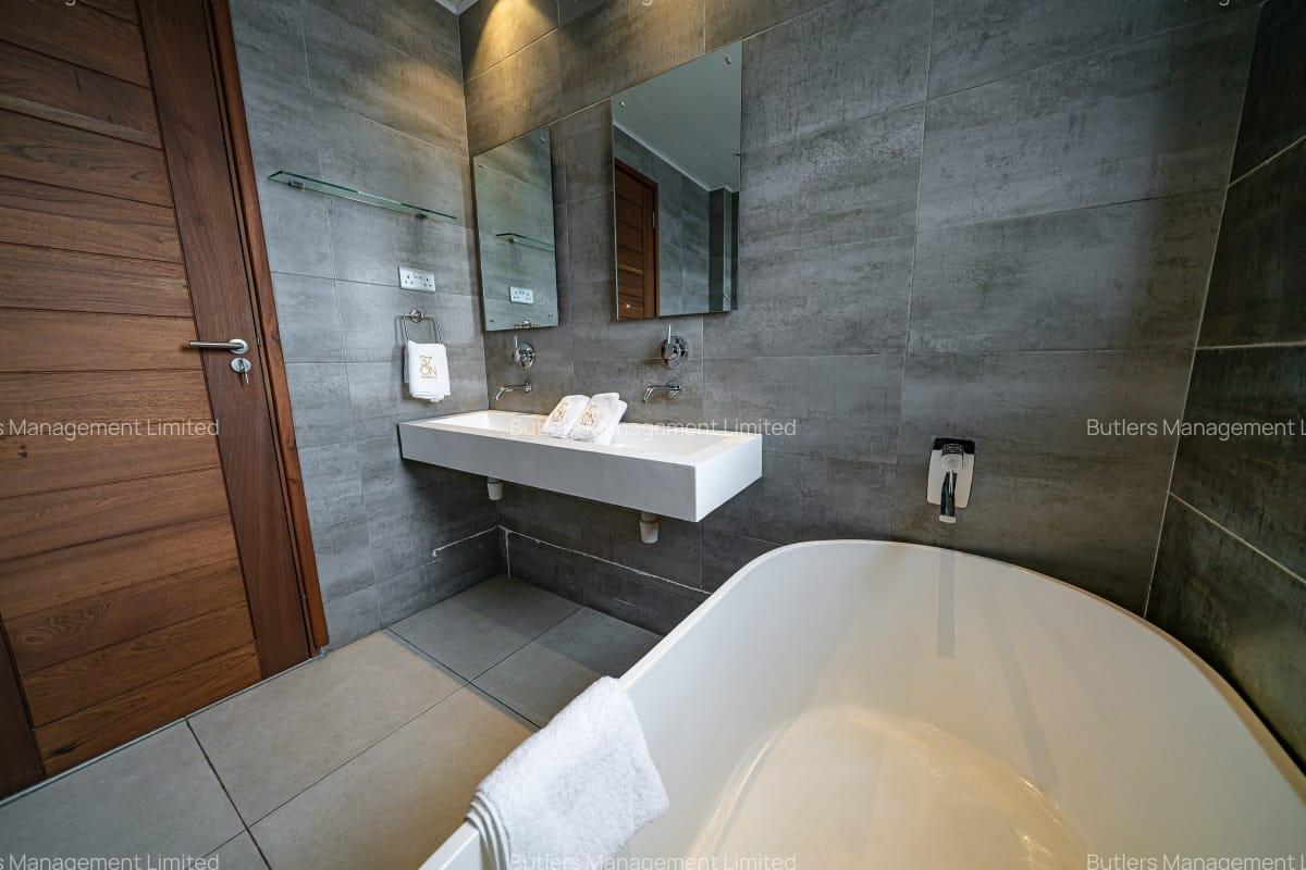 Serviced 2 Bed Apartment with En Suite in Kileleshwa - 17