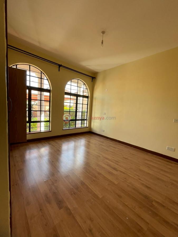 3 Bed Villa with En Suite in Kiambu Road - 5