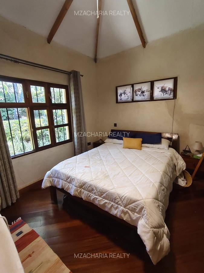 3 Bed House with En Suite in Karen - 11