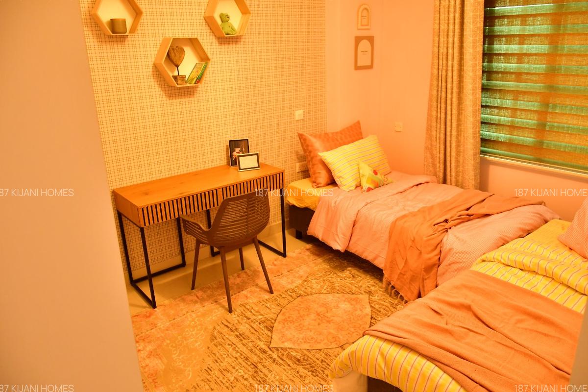 2 Bed Apartment with En Suite at Junction Mall - 18