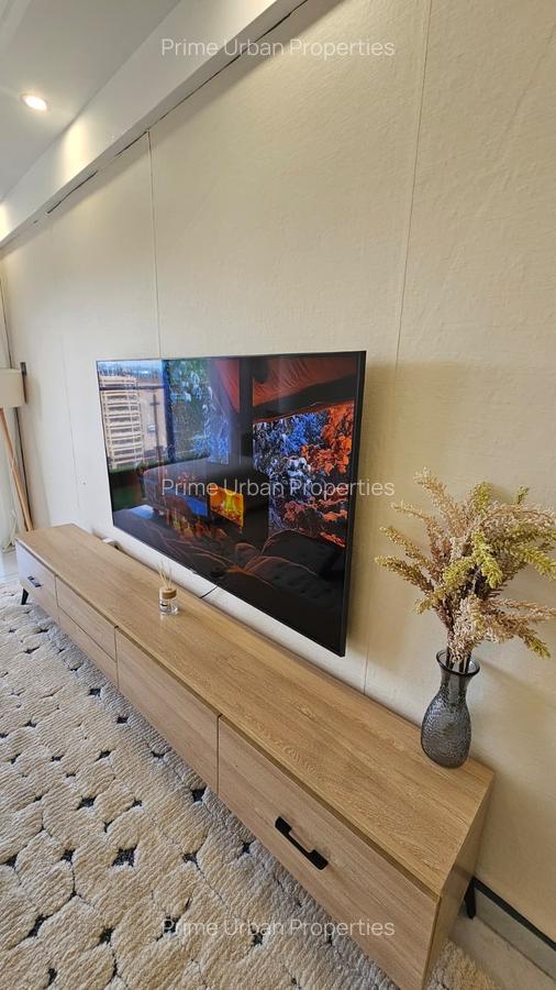 Serviced 2 Bed Apartment with En Suite in Westlands Area - 12