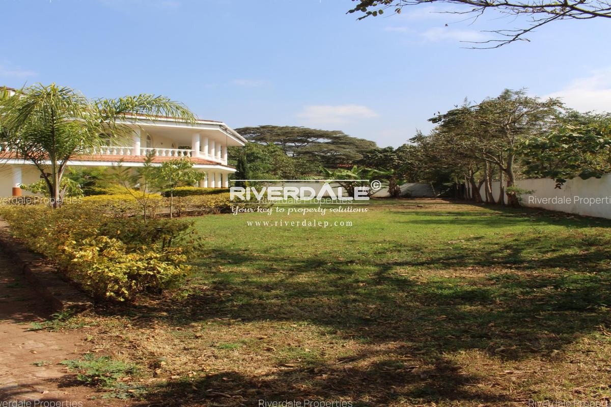 5 Bed House with En Suite in Karen - 2