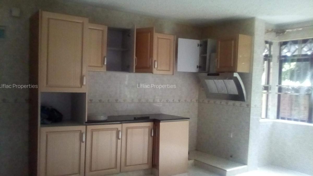 5 Bed Townhouse with En Suite in Lower Kabete - 9